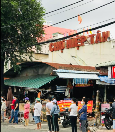 Chợ Hiệp T&acirc;n quận T&acirc;n Ph&uacute;